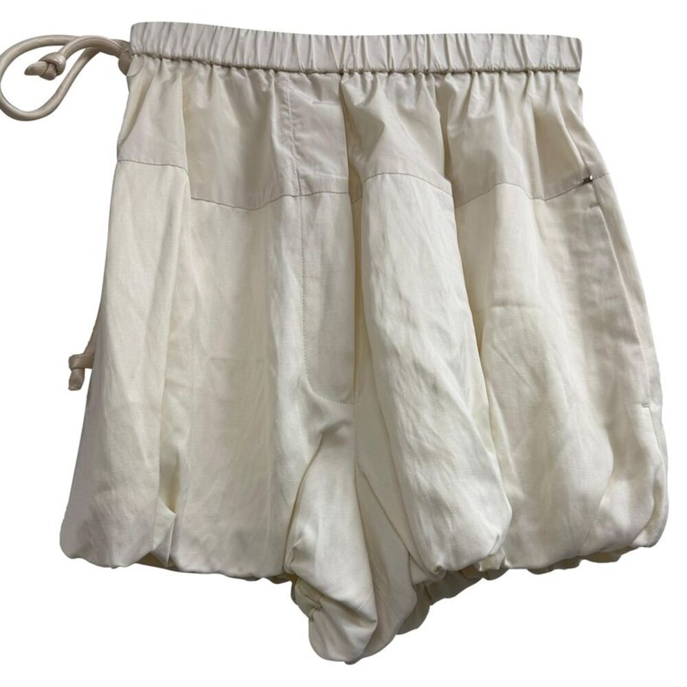 Sportmax Drawstring Puffball Shorts in White Viscose